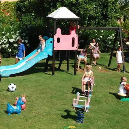 Szálloda Oasis - Adults Only 2*